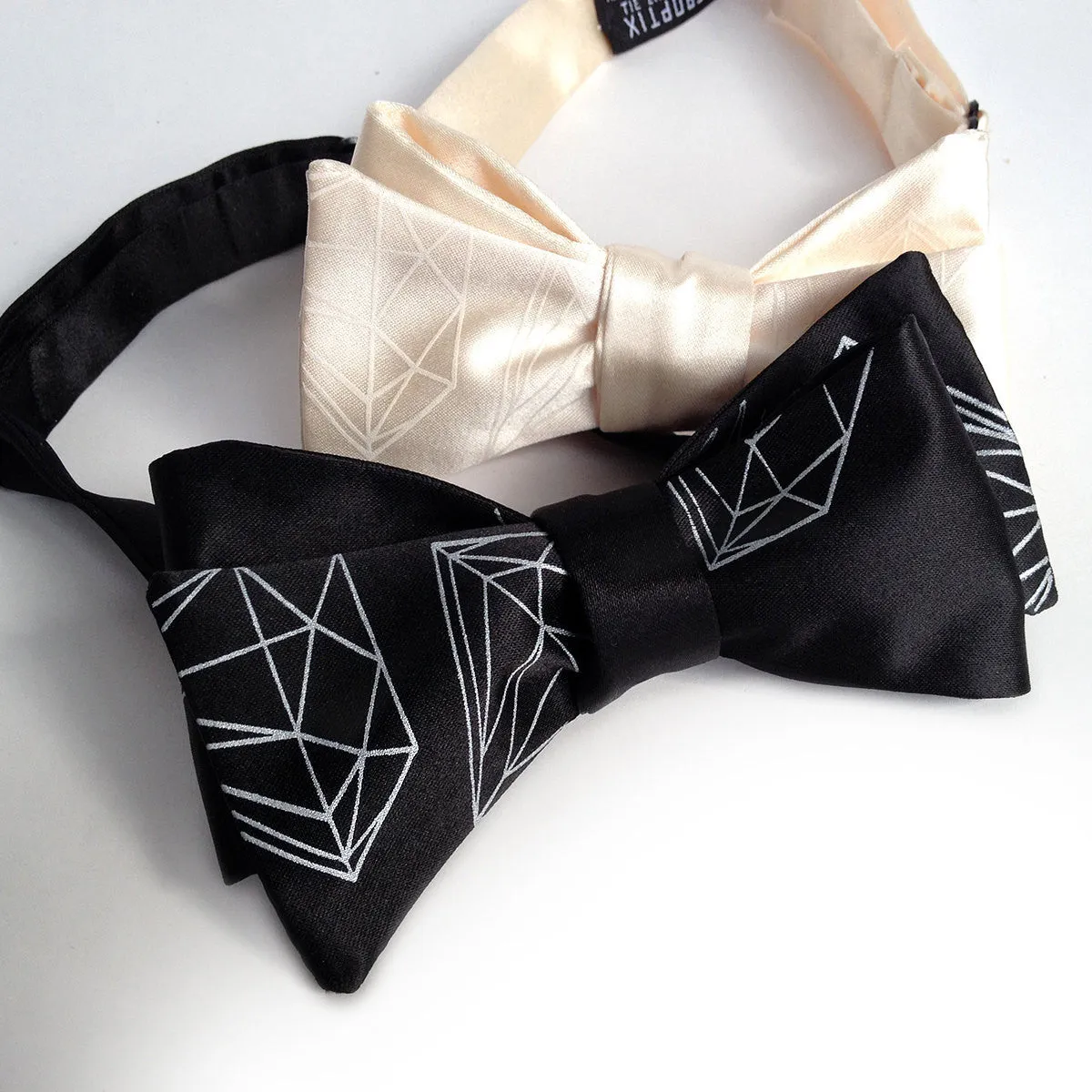 Diamonds Bow Tie