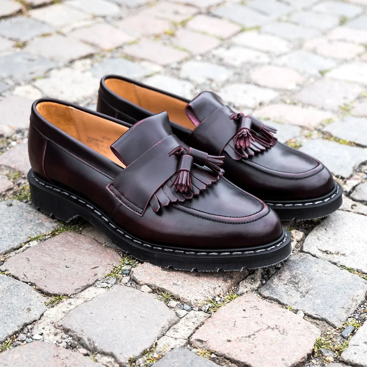 Tassel Loafer with Long Fringe - Burgundy Rub-Off